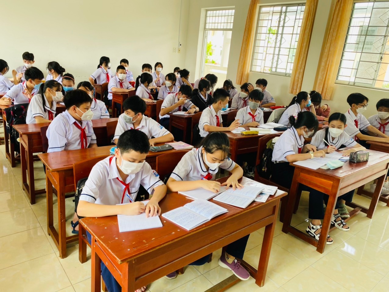 Cà Mau: 7 học sinh test nhanh dương tính với Covid-19 ngày đầu tiên học trực tiếp