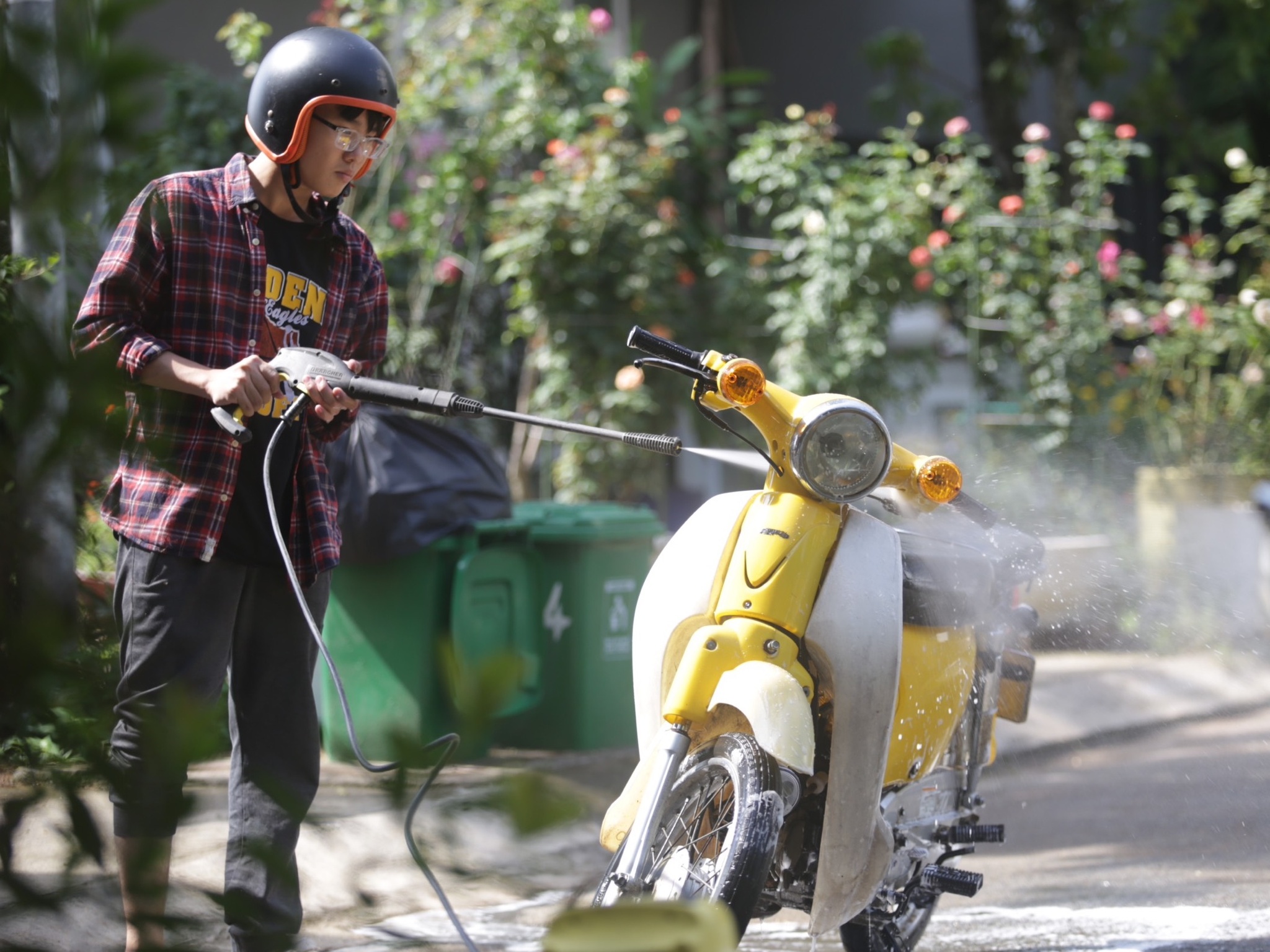 Chàng shipper nói tiếng Pháp gây xúc động: Xin giúp em trở lại giảng đường - ảnh 7