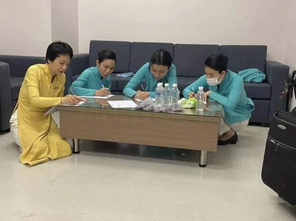 Nghệ sĩ Chí Trung "bênh vực" 4 nữ tiếp viên hàng không vận chuyển chất cấm - Socolive