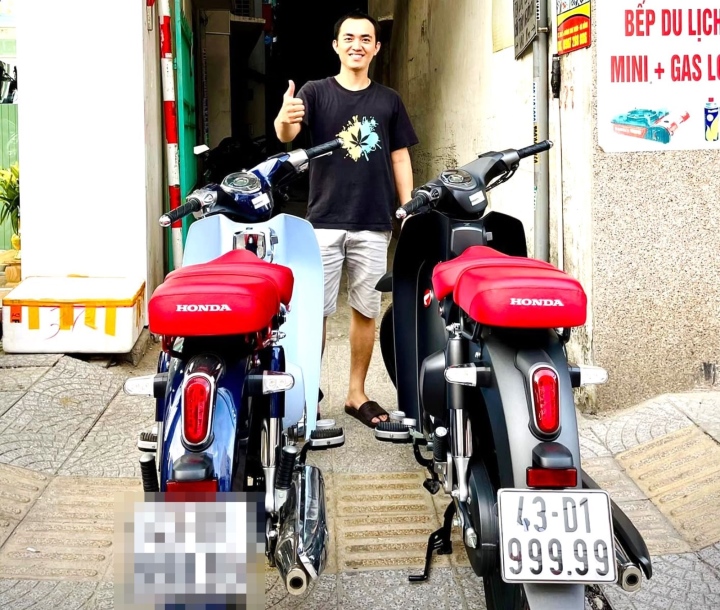 Bấm biển số xe máy ngũ quý 9, chủ nhân được trả giá 1,2 tỷ đồng - 1
